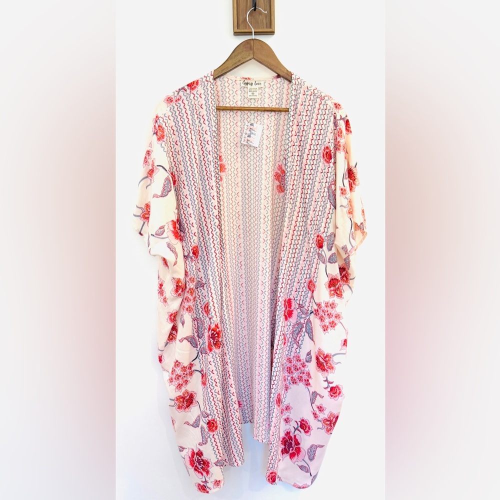 Gypsy Los Angeles Floral Kimono Top - Picture 2 of 7